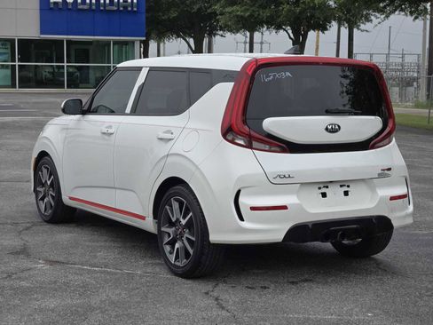 Used 2020 Kia Soul GT-Line Turbo FWD image 5