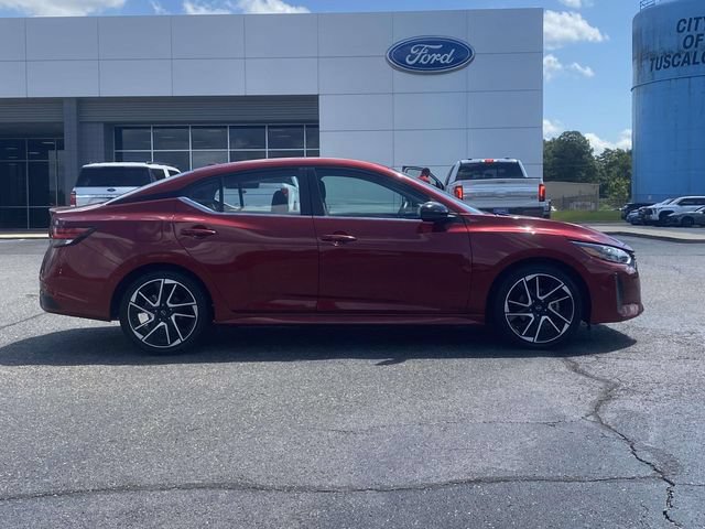 Used 2024 Nissan Sentra SR FWD image 2