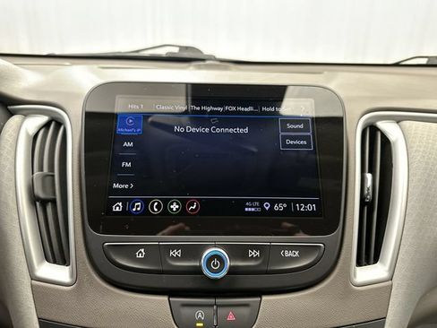 Used 2024 Chevrolet Malibu LT FWD image 13