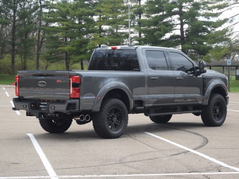 Used 2026 Ford F250 Lariat w/ Black Appearance Package image 26