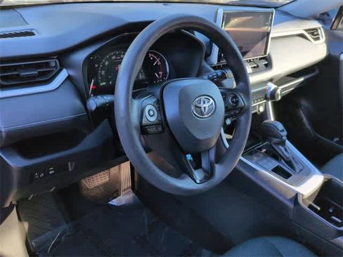 Used 2023 Toyota RAV4 LE image 10