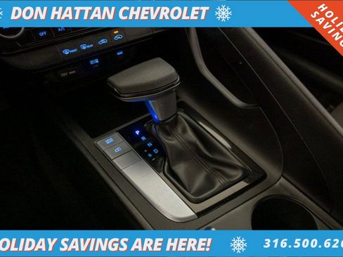 Used 2024 Hyundai Elantra SEL image 14