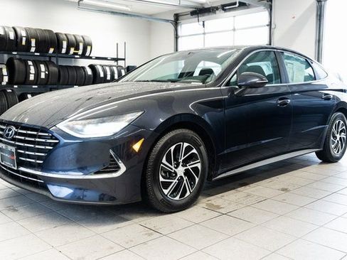Used 2022 Hyundai Sonata Blue image 3