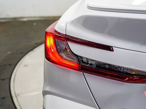 Used 2026 Toyota Camry SE FWD image 11