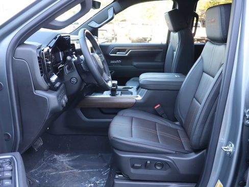 New 2026 Chevrolet Silverado 1500 High Country w/ Technology Package AWD/4WD image 5