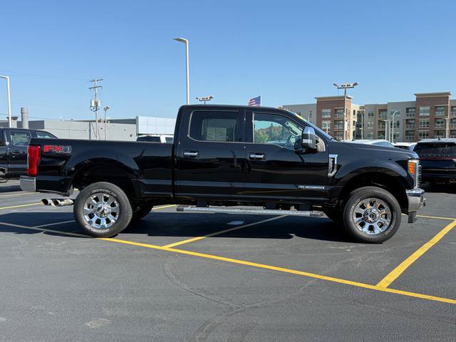 Used 2018 Ford F350 Lariat w/ Lariat Ultimate Package AWD/4WD image 2