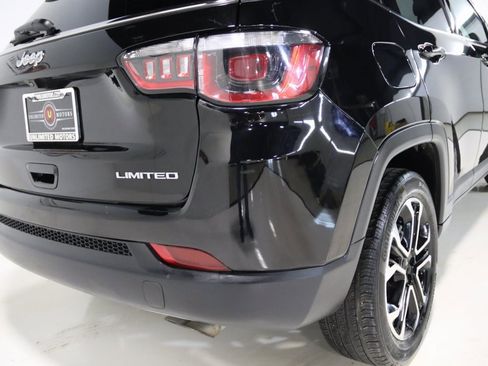 Used 2022 Jeep Compass Limited image 71