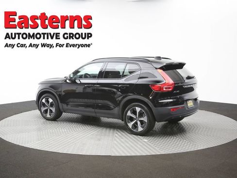Used 2023 Volvo XC40 B4 Ultimate FWD image 57