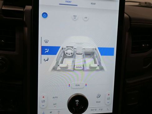 Certified 2023 Ford Expedition Platinum AWD/4WD image 22