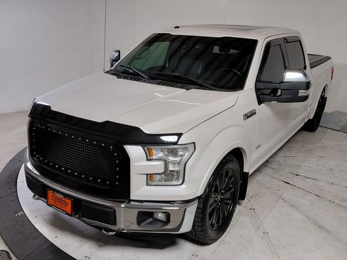 Used 2016 Ford F150 Lariat w/ Equipment Group 502A Luxury image 3