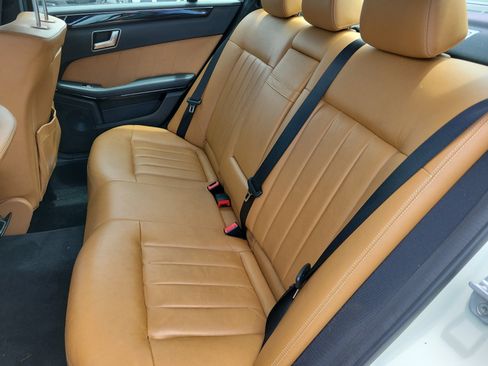 Used 2011 Mercedes-Benz E 350 4MATIC Sedan image 7
