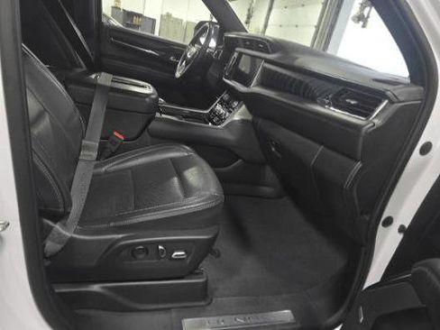 Used 2023 GMC Yukon Denali w/ Max Trailering Package image 23