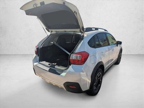 Used 2016 Subaru Crosstrek 2.0i Premium AWD/4WD image 19