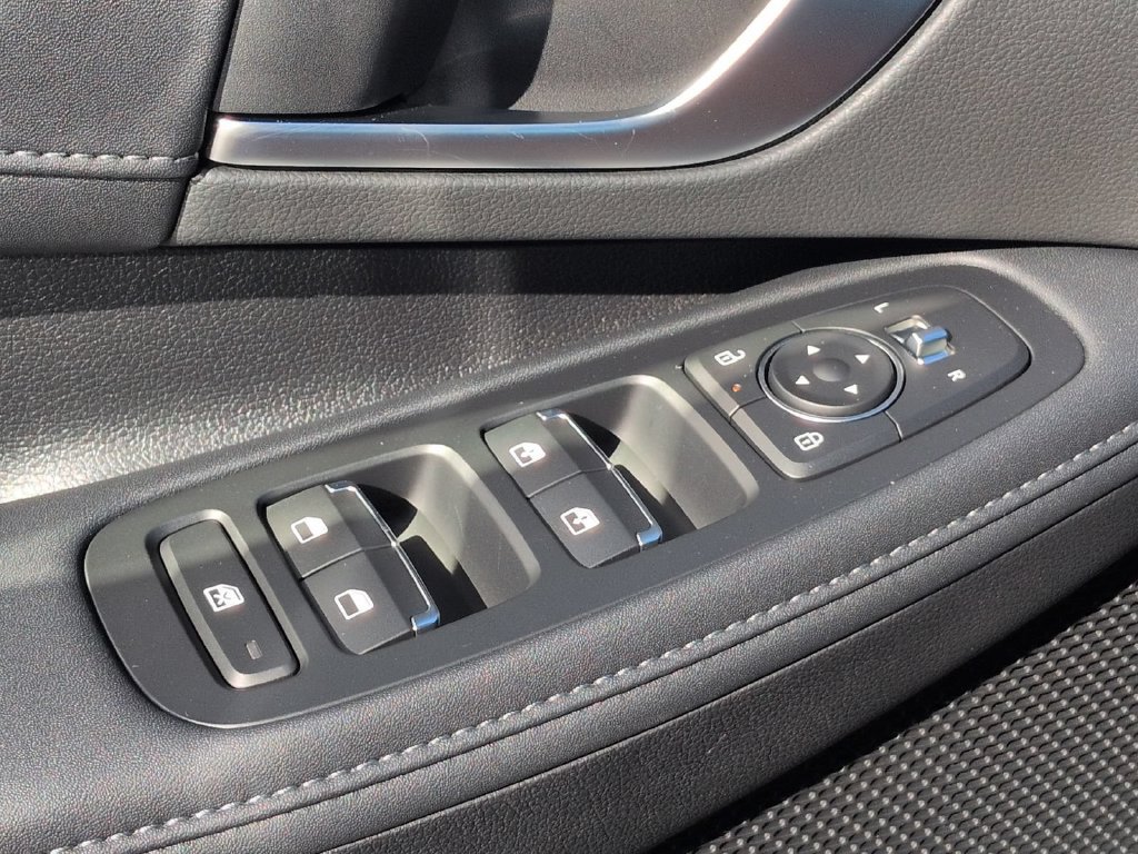 New 2027 Hyundai Sonata Limited FWD image 39