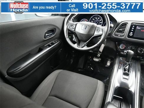 Used 2021 Honda HR-V Sport image 10