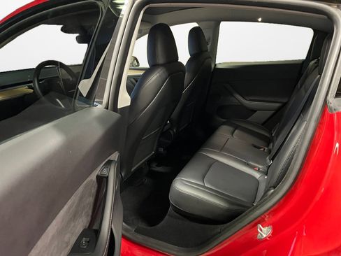 Used 2023 Tesla Model Y Long Range image 16