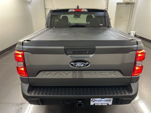 New 2026 Ford Maverick Lariat w/ Black Appearance Package image 5