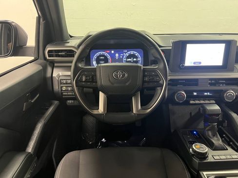 Used 2024 Toyota Tacoma TRD Off-Road AWD/4WD image 14