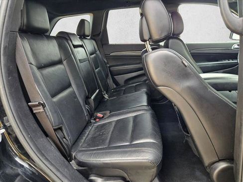 Used 2019 Jeep Grand Cherokee Limited AWD/4WD image 19