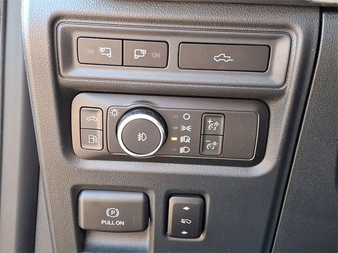 Used 2022 Ford F150 Lariat w/ Equipment Group 502A High image 26