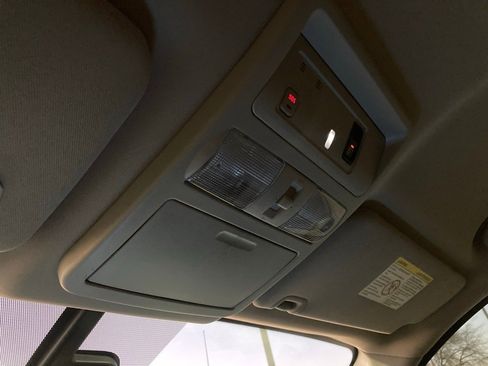 Used 2018 Nissan Titan Platinum Reserve w/ Platinum Utility Package image 27