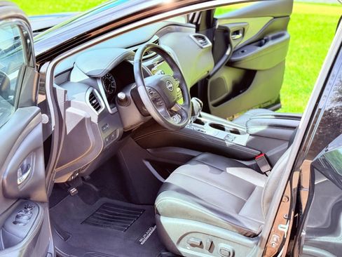 Used 2023 Nissan Murano SV w/ SV Midnight Edition Package FWD image 29