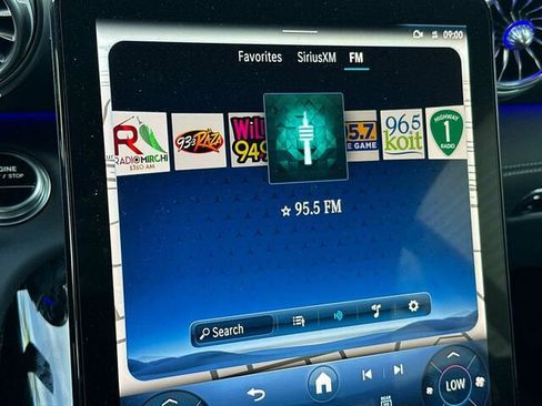 New 2025 Mercedes-Benz SL 63 AMG S e Performance 4MATIC image 15