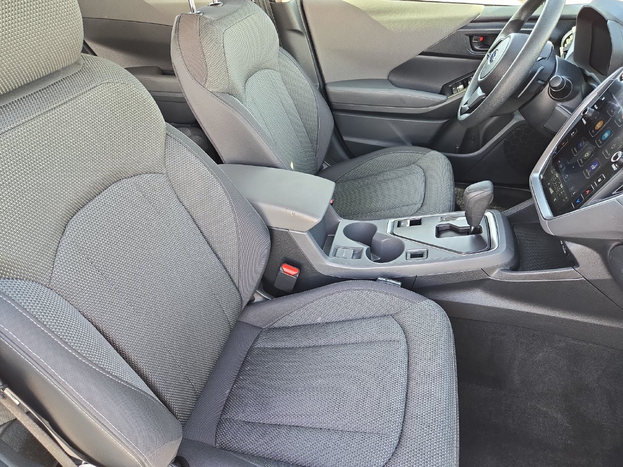 Used 2024 Subaru Crosstrek 2.0i Premium w/ Crosstrek Mirror Package AWD/4WD image 10