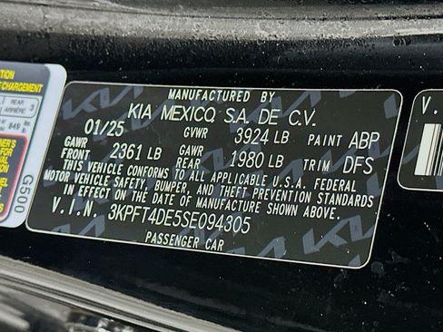 Used 2025 Kia K4 FWD image 12