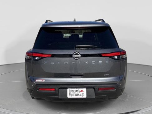 Used 2025 Nissan Pathfinder SV AWD/4WD image 10