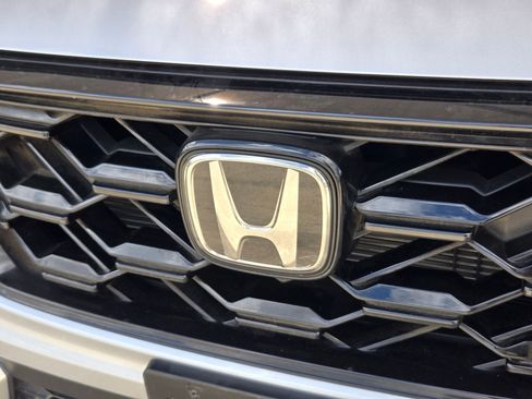 Used 2026 Honda CR-V Sport Touring image 4