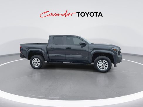 Certified 2025 Toyota Tacoma SR image 9