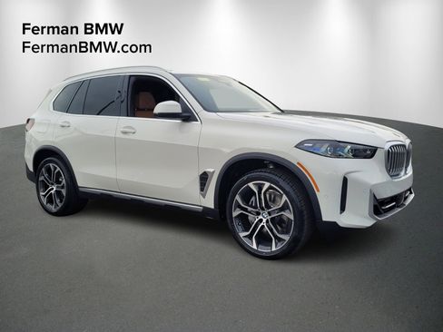 New 2026 BMW X5 sDrive40i image 1