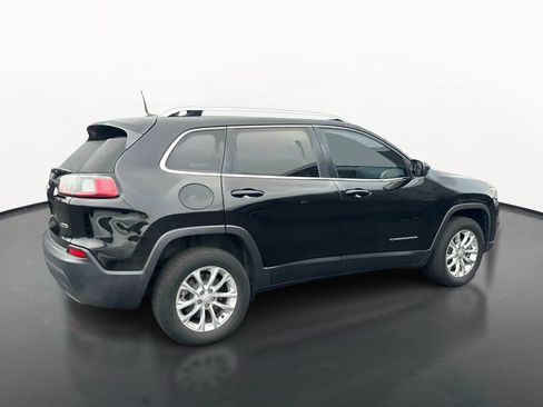 Used 2019 Jeep Cherokee Latitude w/ Cold Weather Group AWD/4WD image 3