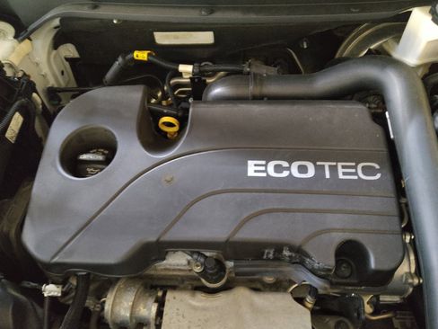 Used 2019 Chevrolet Equinox LT FWD image 30