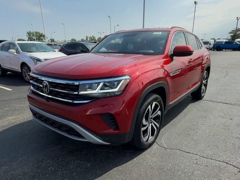 Used 2021 Volkswagen Atlas Cross Sport SEL Premium AWD/4WD image 4