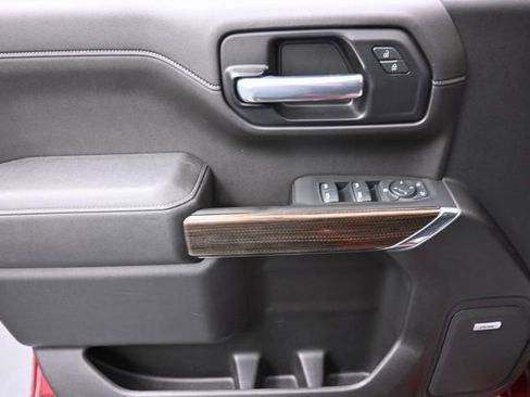 Used 2020 Chevrolet Silverado 1500 RST AWD/4WD image 13