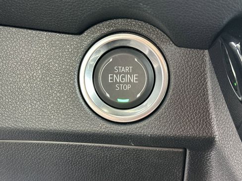 New 2025 Chevrolet Traverse LT w/ Enhanced Driving Package image 17