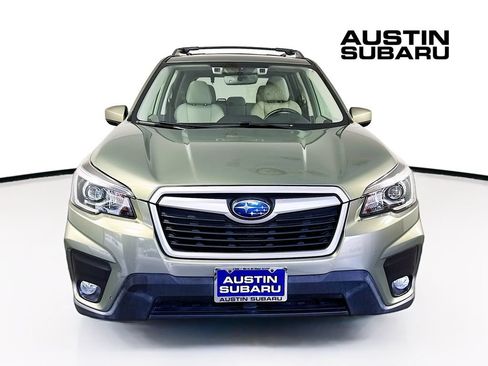 Used 2019 Subaru Forester Premium AWD/4WD image 2