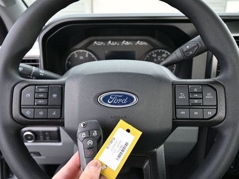 New 2025 Ford F550 4x4 Regular Cab Super Duty image 21