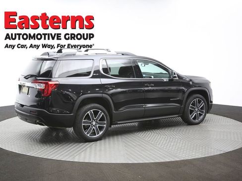 Used 2022 GMC Acadia SLT w/ Technology Package image 46