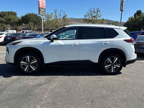 Certified 2024 Nissan Rogue SL FWD image 7