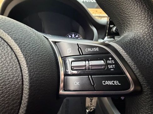 Used 2021 Kia Seltos LX image 23