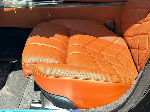 New 2026 BMW 740i w/ Premium Package RWD image 12
