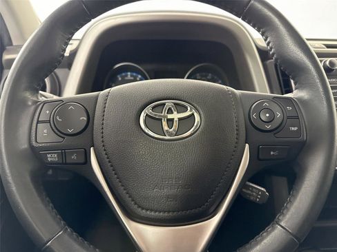 Used 2017 Toyota RAV4 XLE image 15