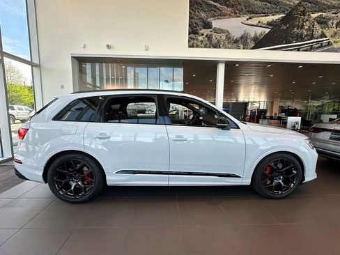 New 2026 Audi SQ7 Prestige AWD/4WD image 6