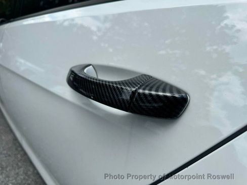 Used 2018 Volkswagen GTI SE image 5