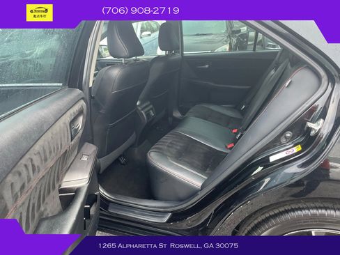 Used 2015 Toyota Camry XSE FWD image 10