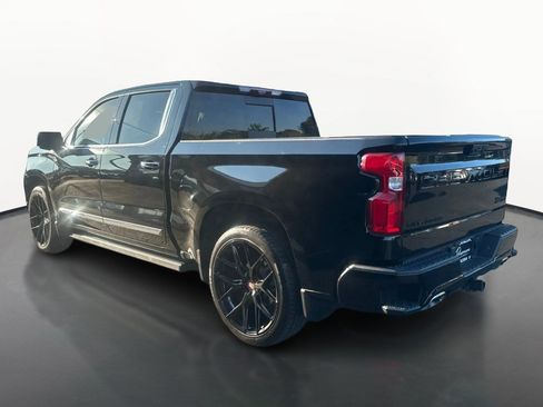 Used 2024 Chevrolet Silverado 1500 High Country AWD/4WD image 5