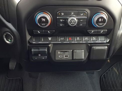 Used 2022 Chevrolet Silverado 2500 LTZ w/ Gooseneck/5TH Wheel Package AWD/4WD image 15